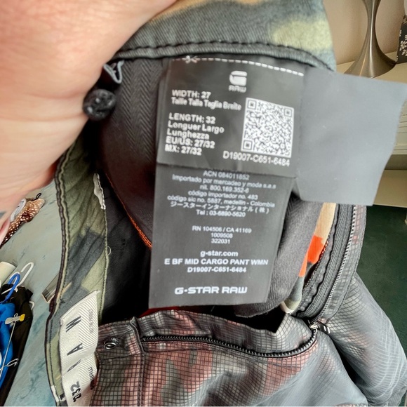 NWT G-Star E Boyfriend Mid Cargo Pants - Silkscreen Ripstop Print - Picture 13 of 16